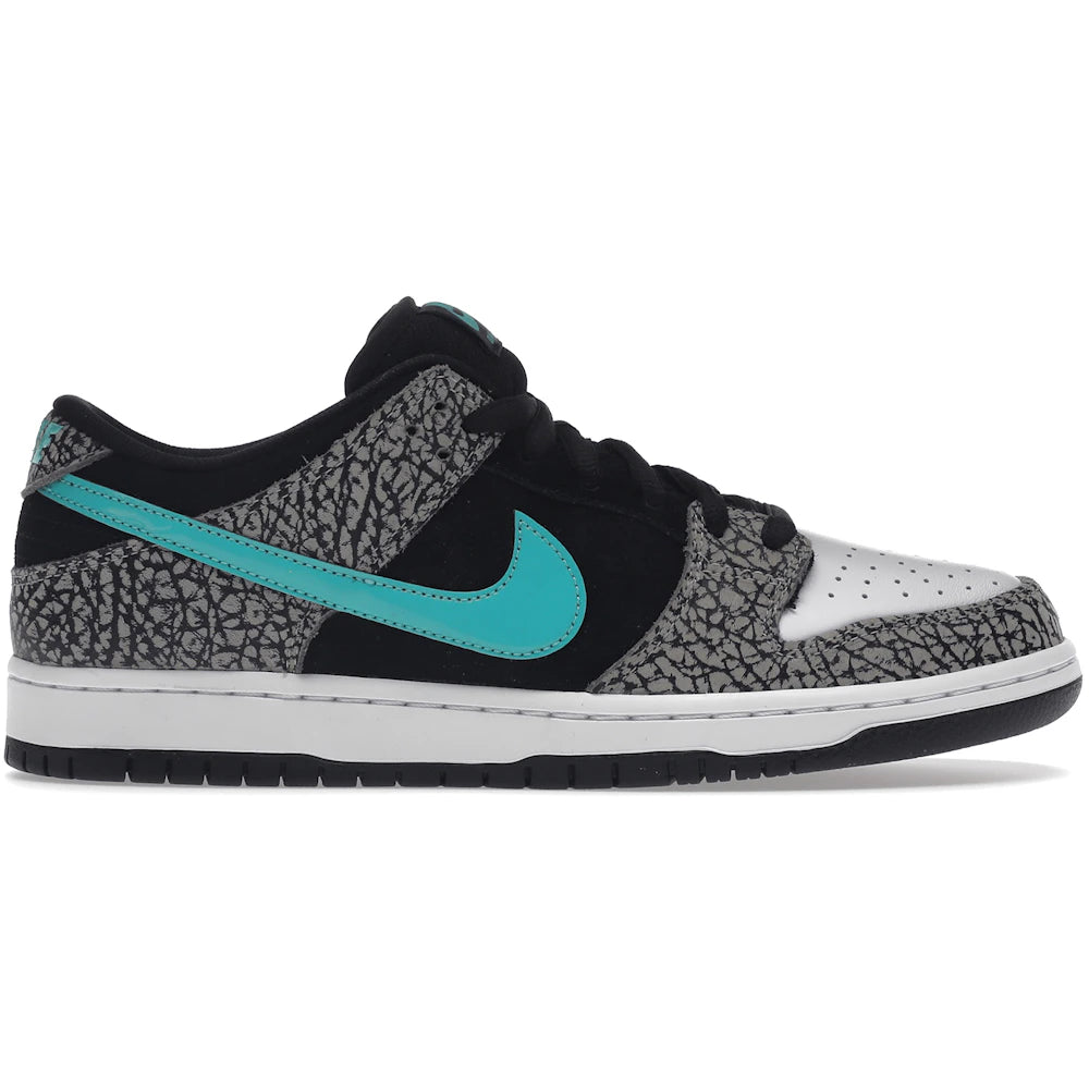 Nike SB Dunk Low atmos Elephant Sneakers