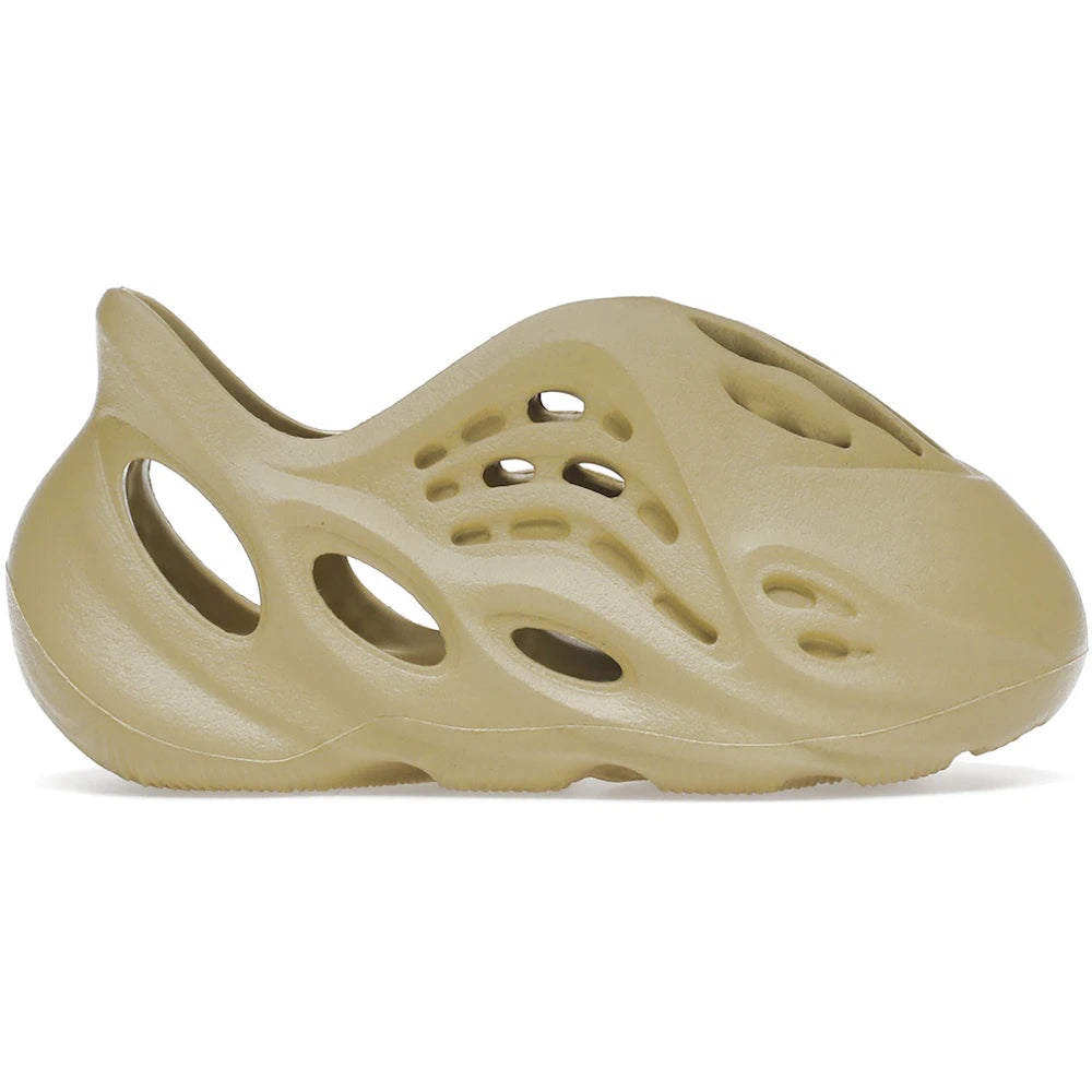 adidas Yeezy Foam RNNR Sulfur (Infants) Sneakers