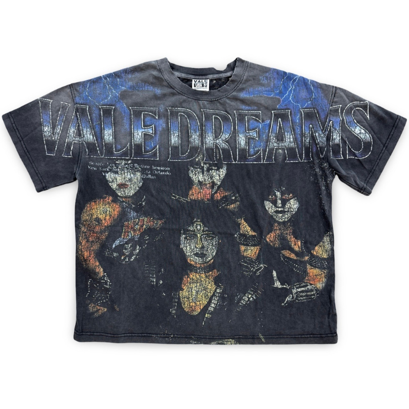 Vale Forever Kiss Tee Black Apparel