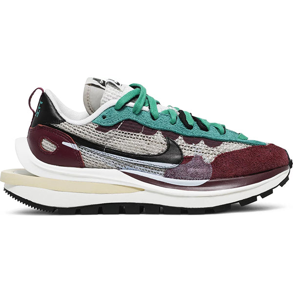 sacai x nike vaporwaffle villain red
