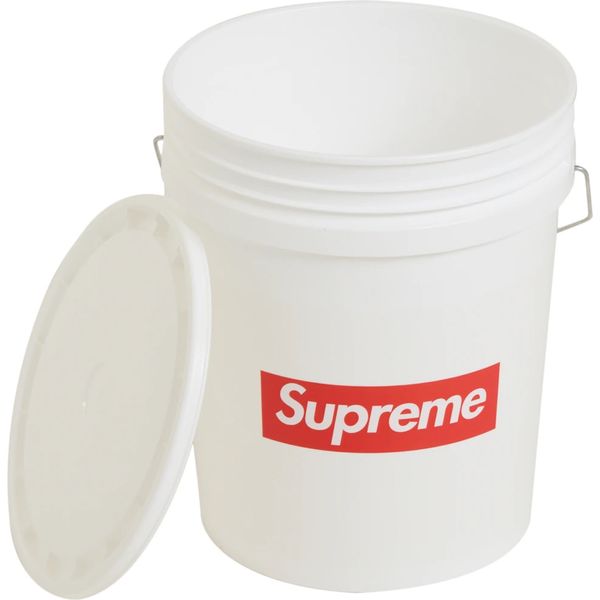 Supreme Leaktite 5-Gallon Bucket White Accessories