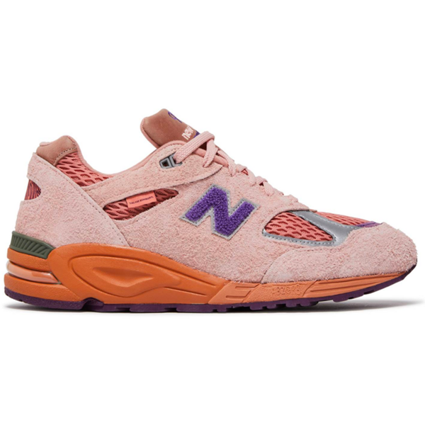 New Balance 990New Balance believes in strength and authenticity Shoes